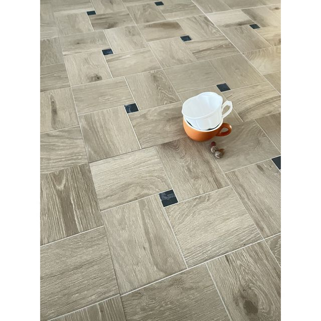 Baldosa con apariencia de madera de 600x600 mm-GY01