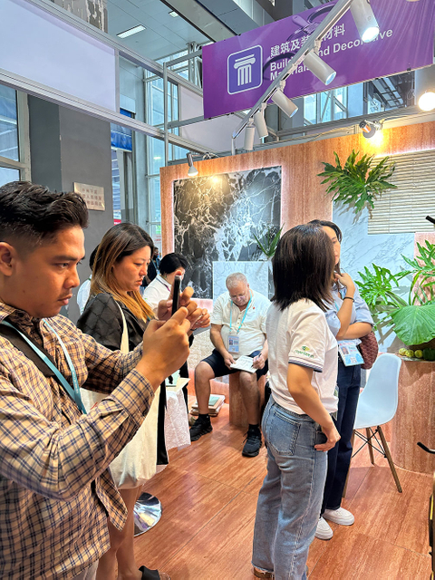 136 Cant&oacute;n-Fair-8