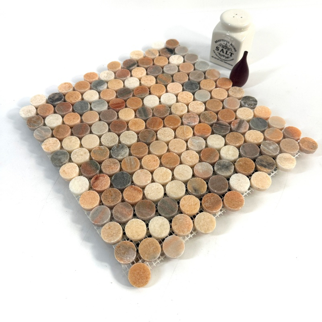 Mosaicos de mármol rosa