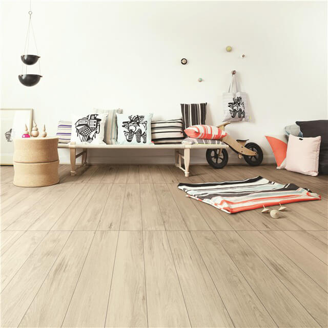 Piso de madera para sala de estar