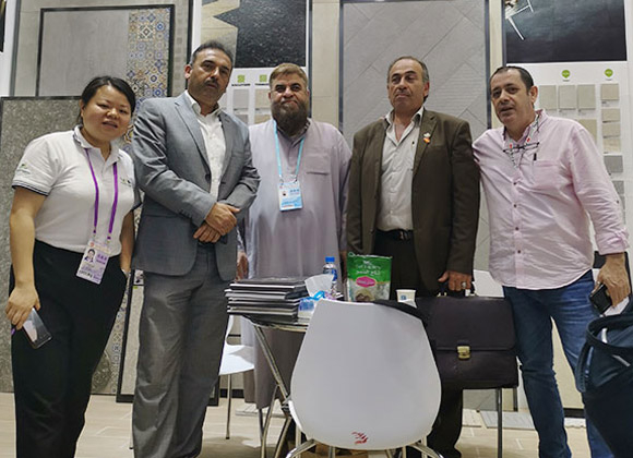 125 &deg; Canton-Fair2